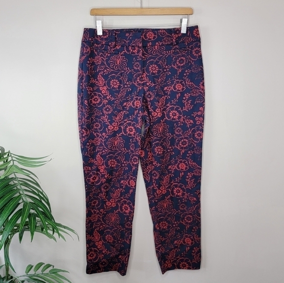 LOFT | Red & Navy Floral Julie Riviera Ankle Pants Size 4 - Picture 1 of 5